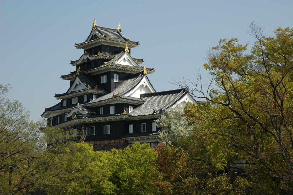 Hiroshima day trip to okayama castle
