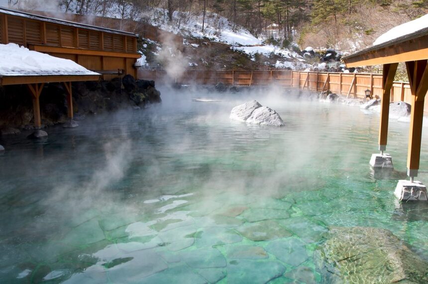 The Ultimate Guide to Japanese Onsen Hot Springs Culture and Etiquette ...