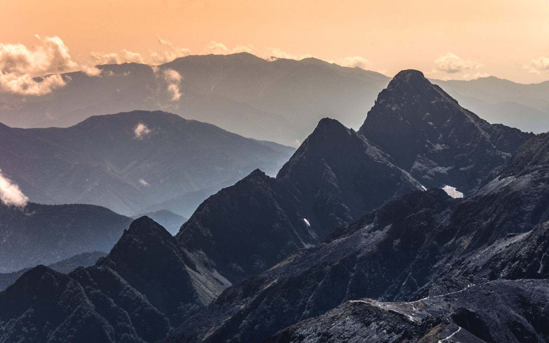 “The Best Hikes in the Japanese Alps | Sakura Chronicles