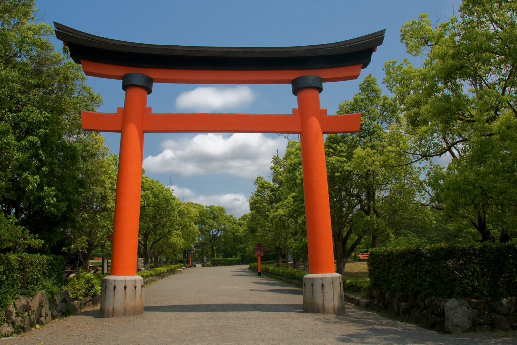 Usa-Jingu-Shrine-by-lensorjapan-CC-License-4.0